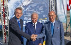 Da sx, Sindaco G. Manfredi; Pres. Afina G. Amato; Pres Bcc Napoli A. Manzo