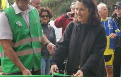 taglio del nastro della Proudon sede Tutors