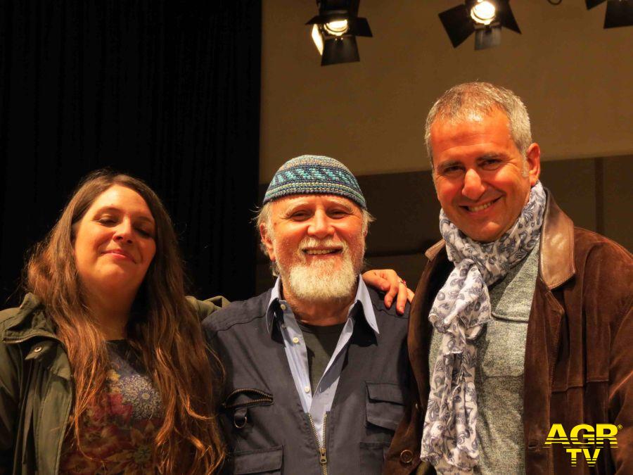 Ovadia rotte mediterranee trio ritratti foto da comunicato Ovadia rotte mediterranee trio ritratti foto da comunicato