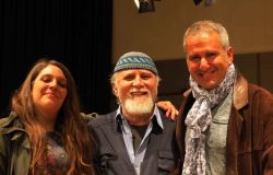 Festival Popolare Italiano, le Rotte Mediterranee di Moni Ovadia, Giovanni Seneca e Anissa Gouizi per le “Migrazioni Sonore”