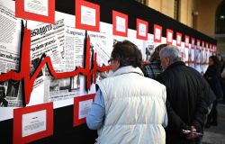 Ostia, presentato il libro: Il palazzo del Governatorato, inaugurata nel Chiostro la mostra Dal 1989, la Linea del Tempo”