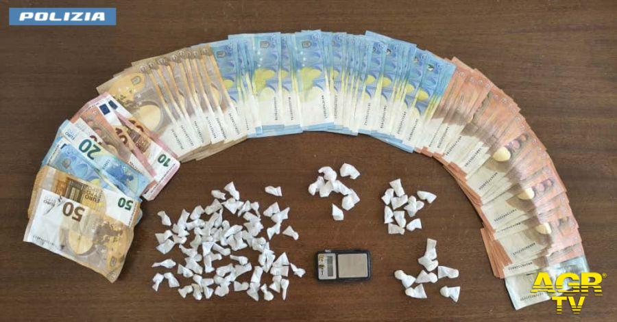 Polizia droga e soldi sequestrati