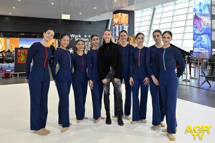 ADR_25 novembre ballerine in aeroporto foto da comunicato adr