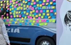 Iniziativa Camper Rosa Polizia di Stato