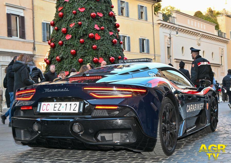 Carabinieri la Maserati MCP Pura