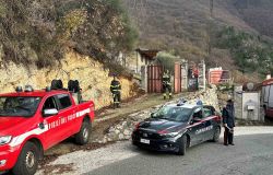 Subiaco, incendiano una tettoia e minacciano di morte i vicini, in manette madre e figli