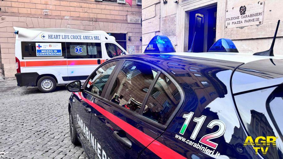 Carabinieri intervenuti per aggressione omofoba in centro a Roma