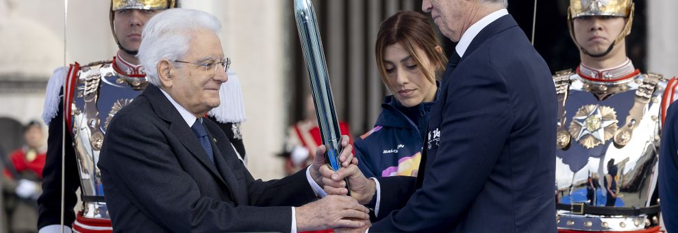 (AGR) Partita dal Quirinale la Fiamma Olimpica, destinazione Cortina (AGR) Partita dal Quirinale la Fiamma Olimpica, destinazione Cortina