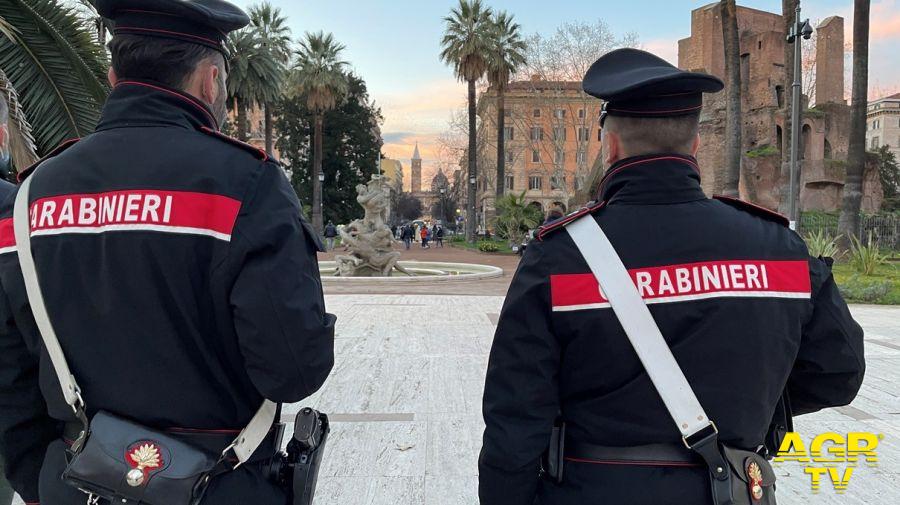 Carabinieri i controlli all'Esquilino