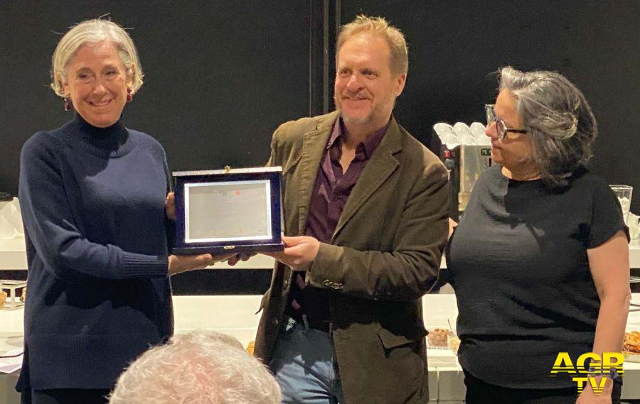 m'illumin o d'immenso premio letterrio traduzione dallo spagnolo all'italiano a Ilide Carmignani  Nella foto: Ilide Carmignani, Matteo Lefèvre e Claudia Barattini foto da comunicato stampa