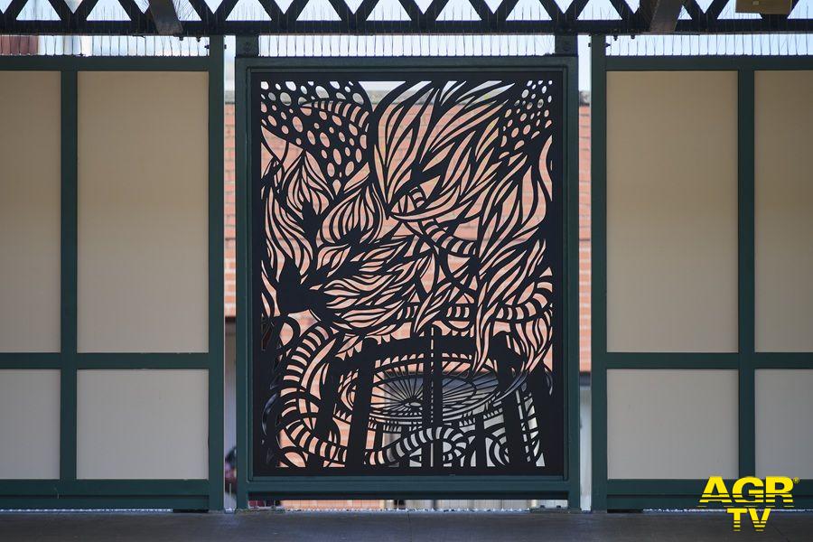 L’artista italiano Marco Gallotta firma “Urban Nature”, la nuova installazione permanente alla stazione 111 St (linea 7) di New York L’artista italiano Marco Gallotta firma “Urban Nature”, la nuova installazione permanente alla stazione 111 St (linea 7) di New York