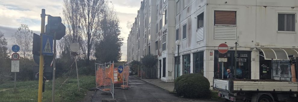 (AGR) Ostia Nord, così.... cambia il traffico su via Tancredi Chiaraluce (AGR) Ostia Nord, così.... cambia il traffico su via Tancredi Chiaraluce