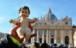 (AGR) Roma, 21 dicembre, la Benedizione dei Bambinelli in piazza San Pietro con Papa Leone XIV