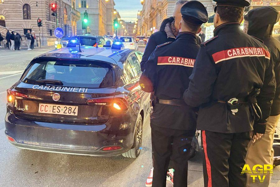Controlli dei Carabinieri nel Centro Storico di Valmontone Controlli dei Carabinieri nel Centro Storico di Valmontone