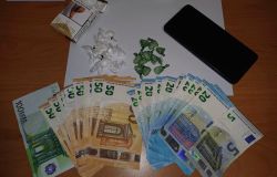 (AGR) Roma, retata di Natale della Polizia, 11 persone in manette, sequestrati 800gr. di cocaina