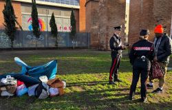 Carabinierri Piazza Dante operazione decoro all'Esquilino