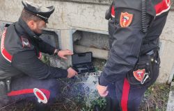 (AGR) Capodanno, giro di vite sui reclusi ai domiciliari, tre sorpresi fuori casa...