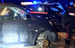 (AGR) Roma, ladro di pneumatici sorpreso in via Casal del Marmo, arrestato 57enne