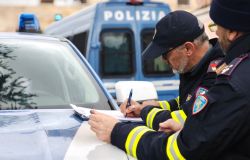 Polizia operazione interforze mercato esquilino