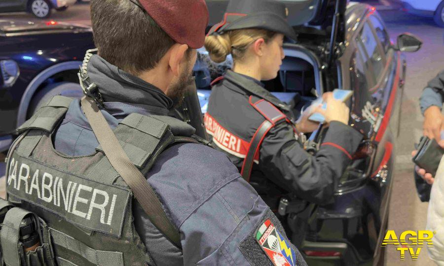 Controlli dei Carabinieri a Termini ed Esquilino