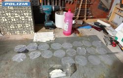 Polizia X distretto droga sequestrata