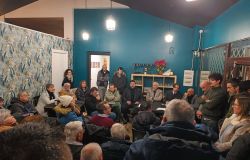 (AGR) Stagni, tutti insieme per il marciapiedi di via Chigi