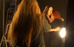 VALENTINA E FRANCESCA PITZALIS - BACKSTAGE foto da comunicato stampa