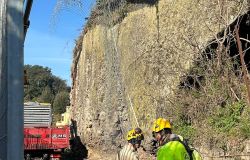 (AGR) XV Municipio, iniziati i lavori di messa in sicurezza del costone di via dell'Isola Farnese