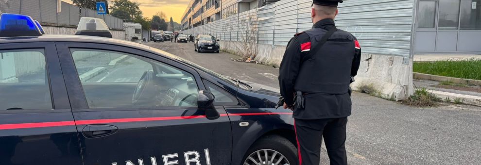 (AGR) Roma, Campo nomadi vicolo Salvi, blitz dei Carabinieri, sequestrate 5 auto senza assicurazione, 3500 euro di sanzioni