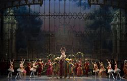 La Bella Addormentata, la favola danzata al teatro dell'Opera di Roma