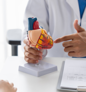 (AGR) Cuore, il 20% degli italiani si sente non a rischio e rinvia i controlli previsti per la prevenzione