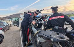(AGR) Monte Compatri, il GPS di uno scooter rubato guida i Carabinieri fino al deposito delle moto rubate