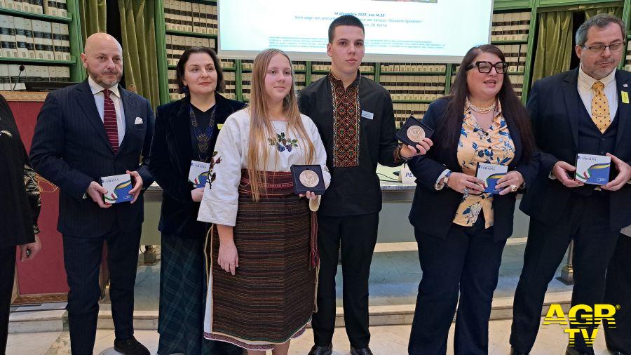 consegna delle medaglie dedicate alla resistenza ucraina