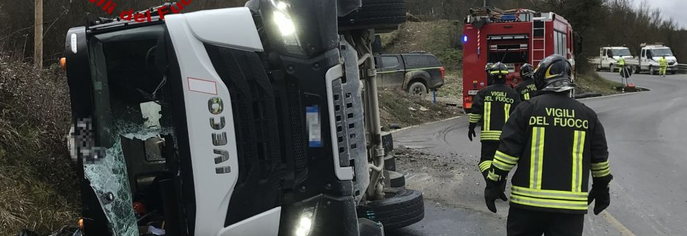 Incidente a Barberino del Mugello tra due mezzi pesanti