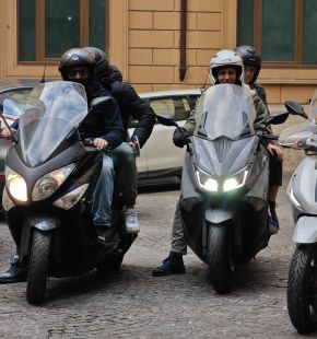 (AGR) Roma, periferia Nord-Est, in azione i Falchi della Polizia, 7 pusher arrestati