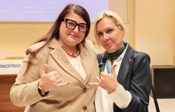 La Senatrice Cinzia Pellegrino con Cristina Ceccarelli