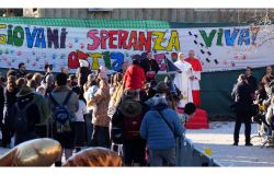 Ostia, Papa Leone XIV, ai giovani: La speranza siete voi.... ed alla città: Non rassegnatevi alla cultura del sopruso