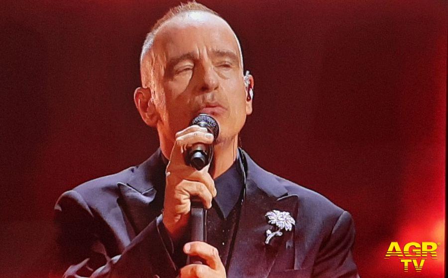 Eros Ramazzotti con adesso Tu a San Remo 2026