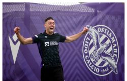 Ostia Mare l'esultanza di Cardella dopo il goal