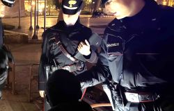 Carabinieri piazza Dante intervenuti