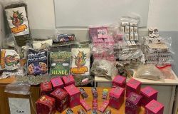 Roma Portuense, colpo al cuore dello spaccio della Polizia, sequestrati oltre 40 kg. di droga e 50 mila euro, 5 pusher arrestati