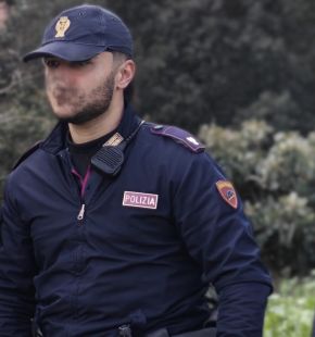 Roma La Rustica, anziana smaschera tentativo di truffa di un sedicente finaziere.... e lo fa arrestare