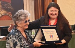 la fondatrice del Ravenna Festival Cristina Mazzavillani con la Senatrice Cinzia Pellegrino