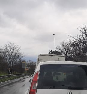 Roma – Traffico rallentato su via Ostiense per allagamenti dopo il forte temporale