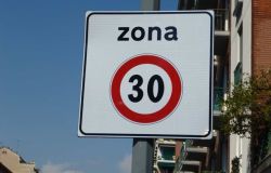 Roma, zona 30 nel centro storico, Legambiente: una norma di civiltà