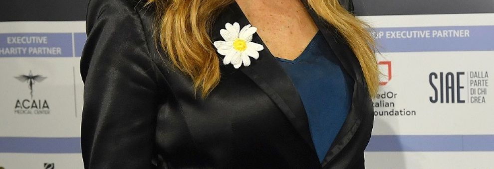 Tumore al seno nelle giovani e violenza digitale: Roma protagonista della VI edizione di Women for Women Against Violence