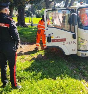 Roma, operazione antidegrado nel centro storico, rimossi 200 kg di rifiuti, 1 arresto