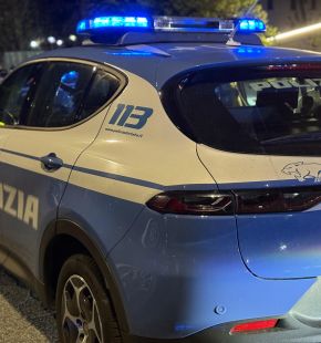 Roma, colpo da 30 mila euro in un negozio di ottica, inseguiti tentano di depistare gli agenti con il cambio di auto, arrestati