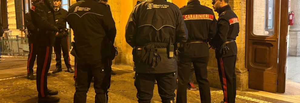 Roma, Policlinico Umberto I operazione antidegrado dei Carabinieri, identificate 18 persone, 1 arresto Roma, Policlinico Umberto I operazione antidegrado dei Carabinieri, identificate 18 persone, 1 arresto
