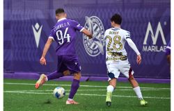 Cardella nell'azione del goal al Pomezia